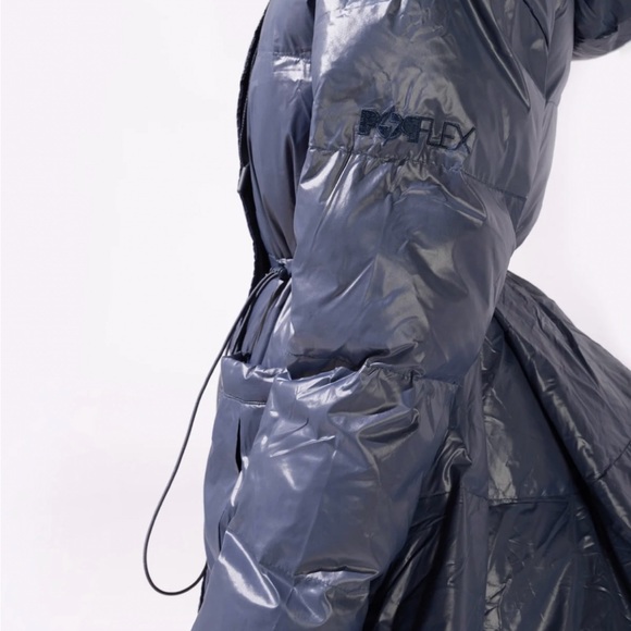 POPFLEX Pearl Peplum Puffer Jacket. New with Tags. Originally $220.00 - Picture 8 of 14